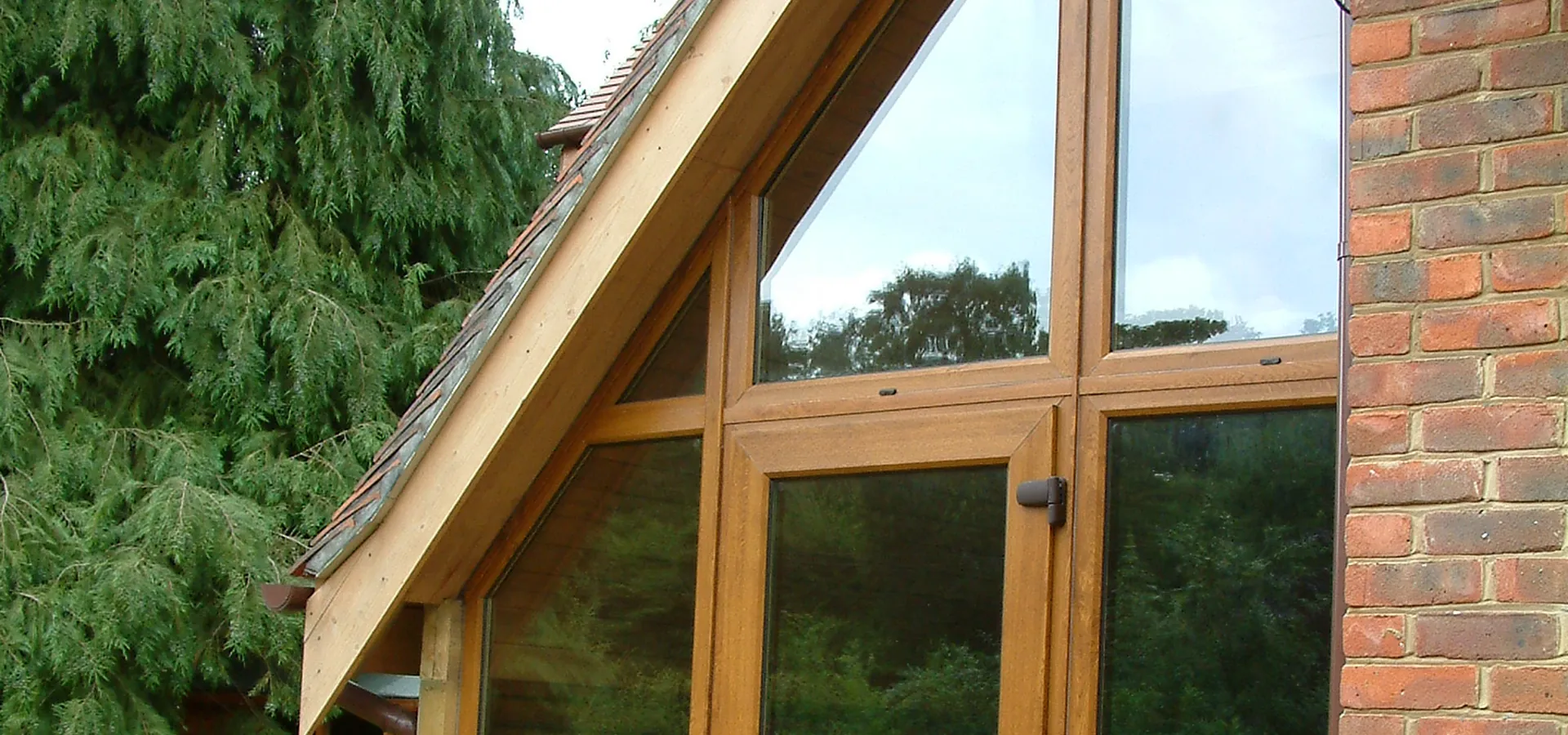 Bay Windows East Sheen