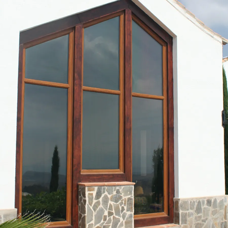 Bow Windows East Sheen
